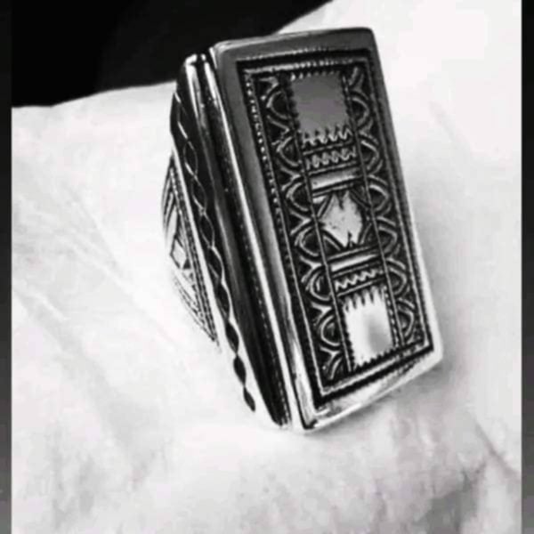 NEW! Tuareg Made Moon Ring by Alassan Didi of Niger - Rosewood and Engraved Sterling Silver - Size 8