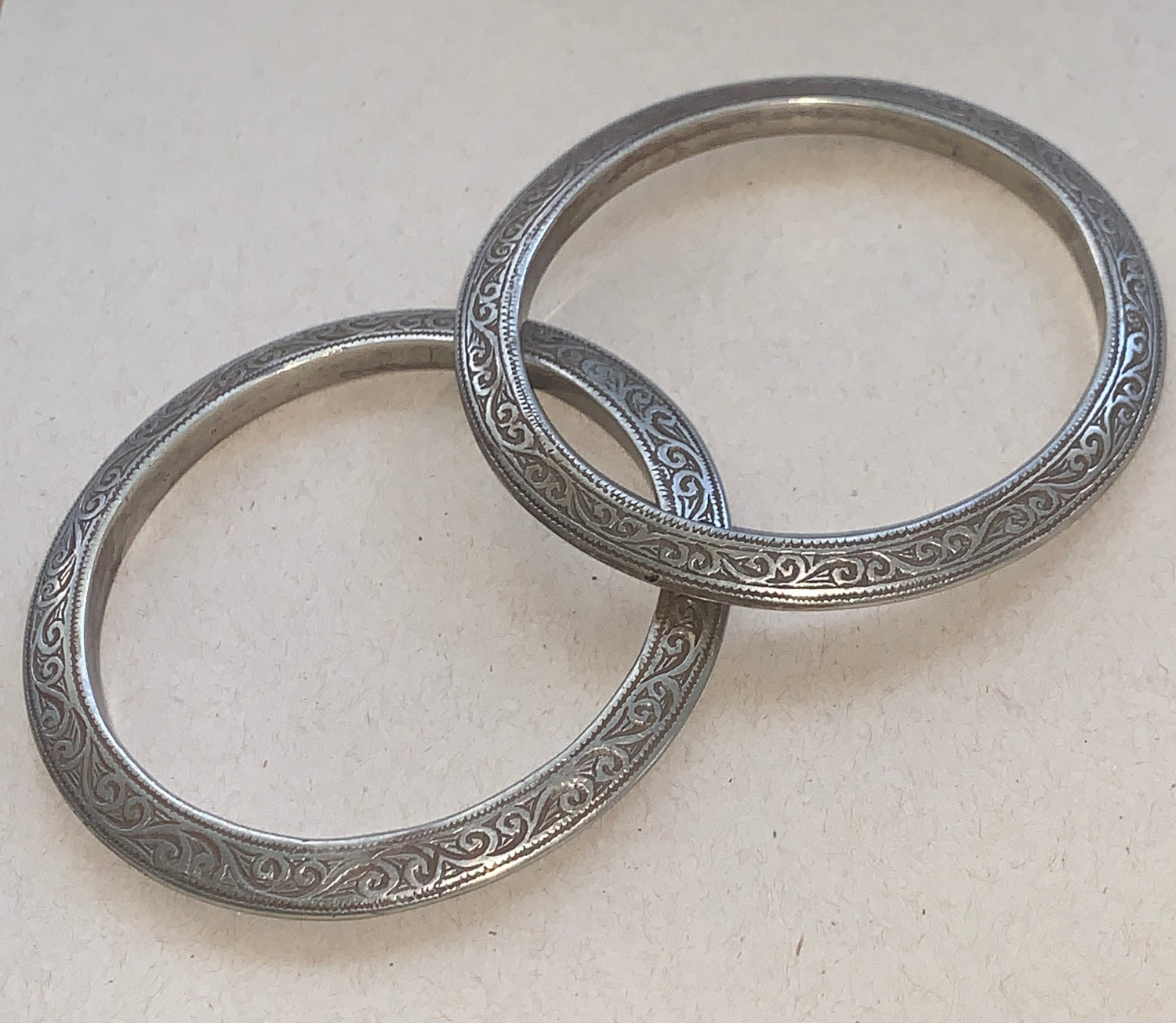 Artifacts & Ethnic Jewelry